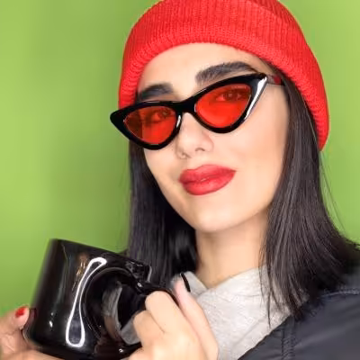 عینک آفتابی مثلثی قرمز برند گوچی