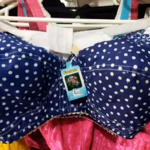 سوتین کتان زنانه