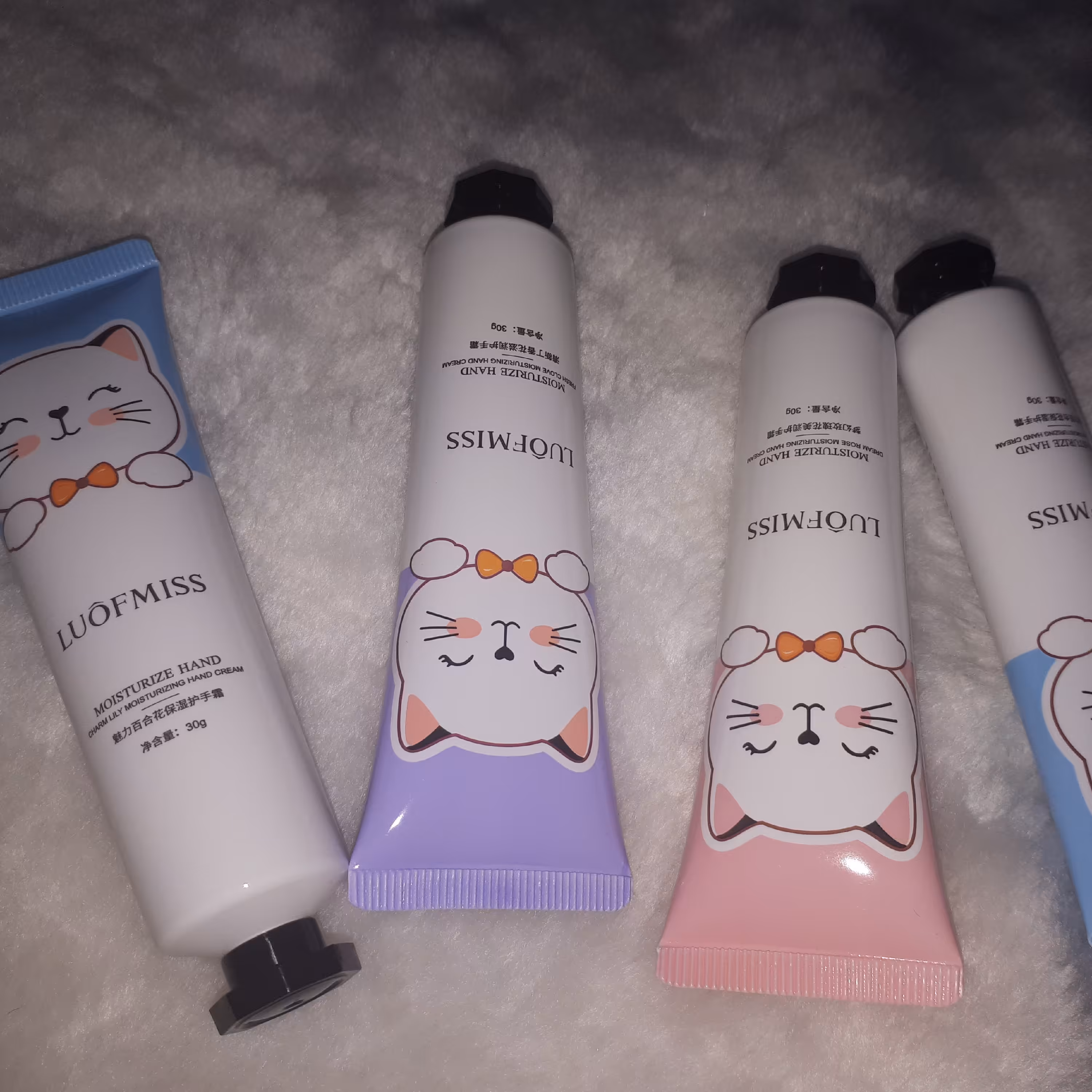 کرم مرطوب کننده جیبی