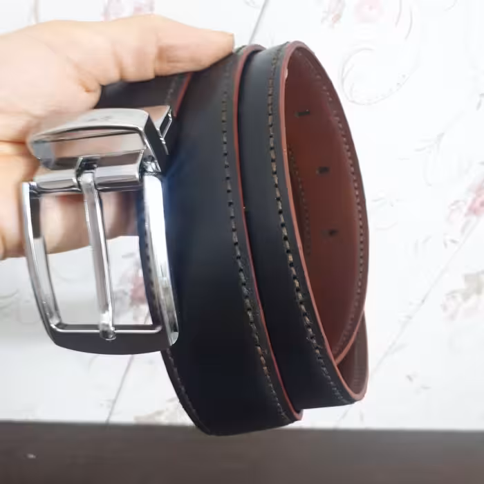 کمربند چرمی. کمربمد. چرم طبیعی. کمربند چرم طبیعی مردانه. کمربند زنانه.  کمربند دستدوز. کمربند چرم گاوی.  چرم دستدوز