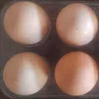 تخم مرغ بومی 