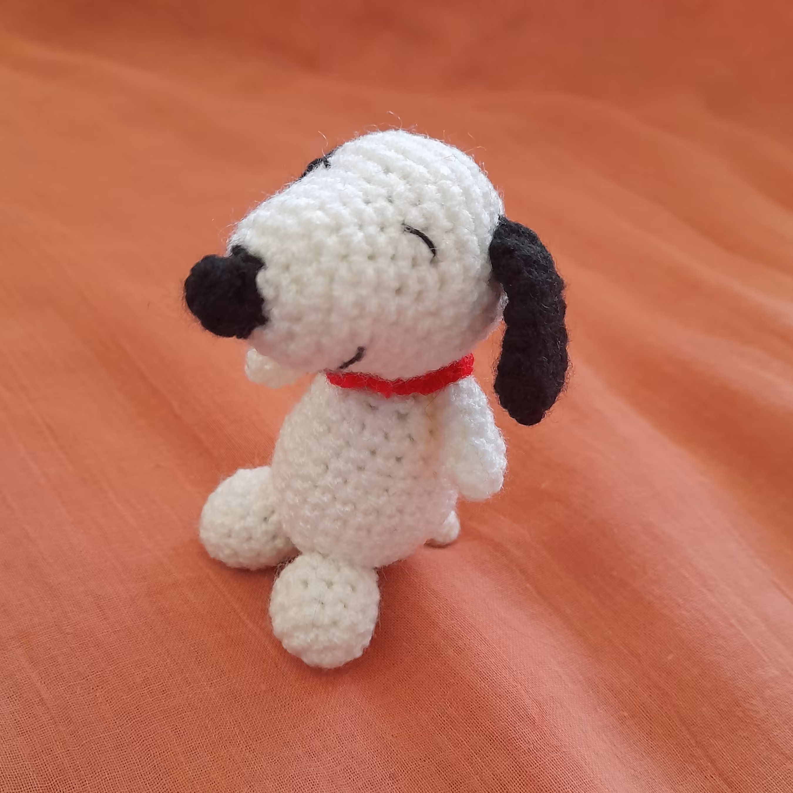 عروسک سگ بافتنی