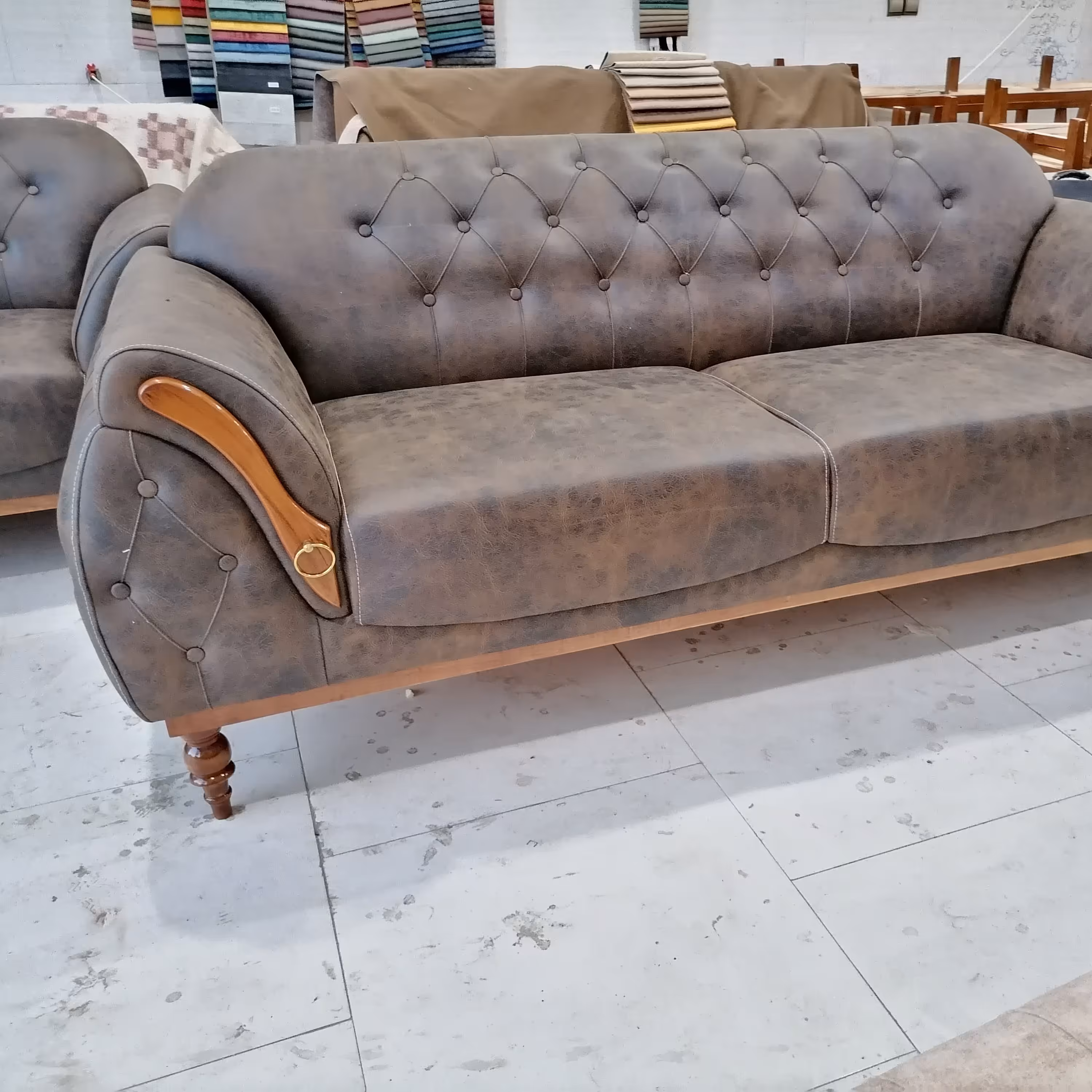 مدل پاریس بسیار شیک وطرح چستری مدلی برای سخت پسندان 