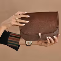 کیف چرم گاوی دخترانه کد A106