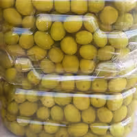 7 کیلو زیتون کنسروی سوپر ویژه درجه یک از زیتونهای شهرستان طارم علیا با تضمین طعم و کیفیت 