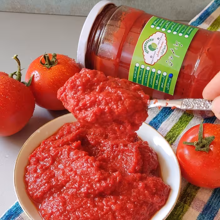 رب گوجه فرنگی خانگی هیوا کوک کنسرو شده غلیظ و کم نمک با رنگ وطعم طبیعی