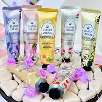 کرم آبرسان دست و صورت 