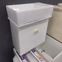 ارسال با باربری ثبت سفارش با هماهنگی روشویی کابینتی دیواری سایز 45 در 25 سوپر فلت رنگ سفید ضد آب