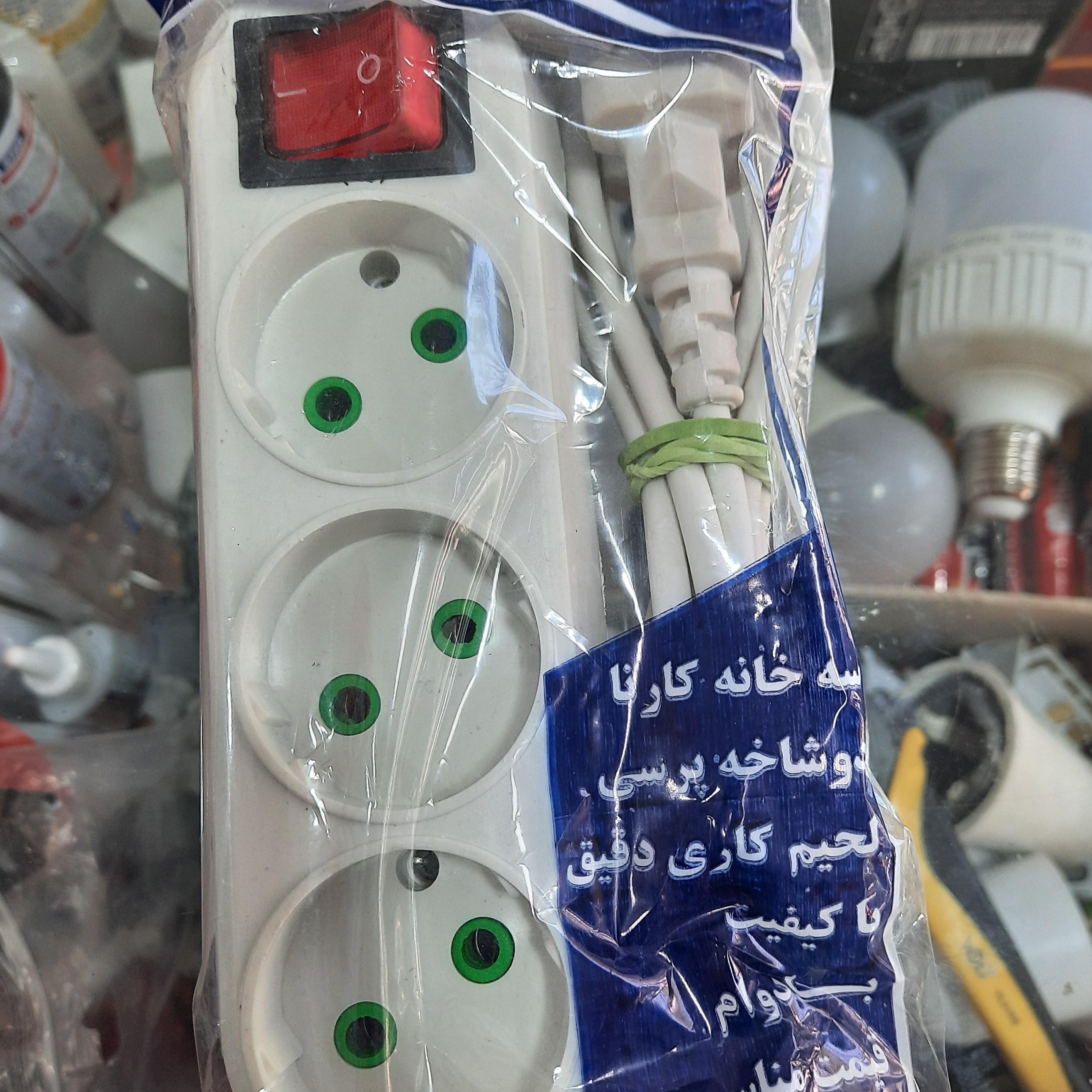 سه راهی با کابل 18 متری