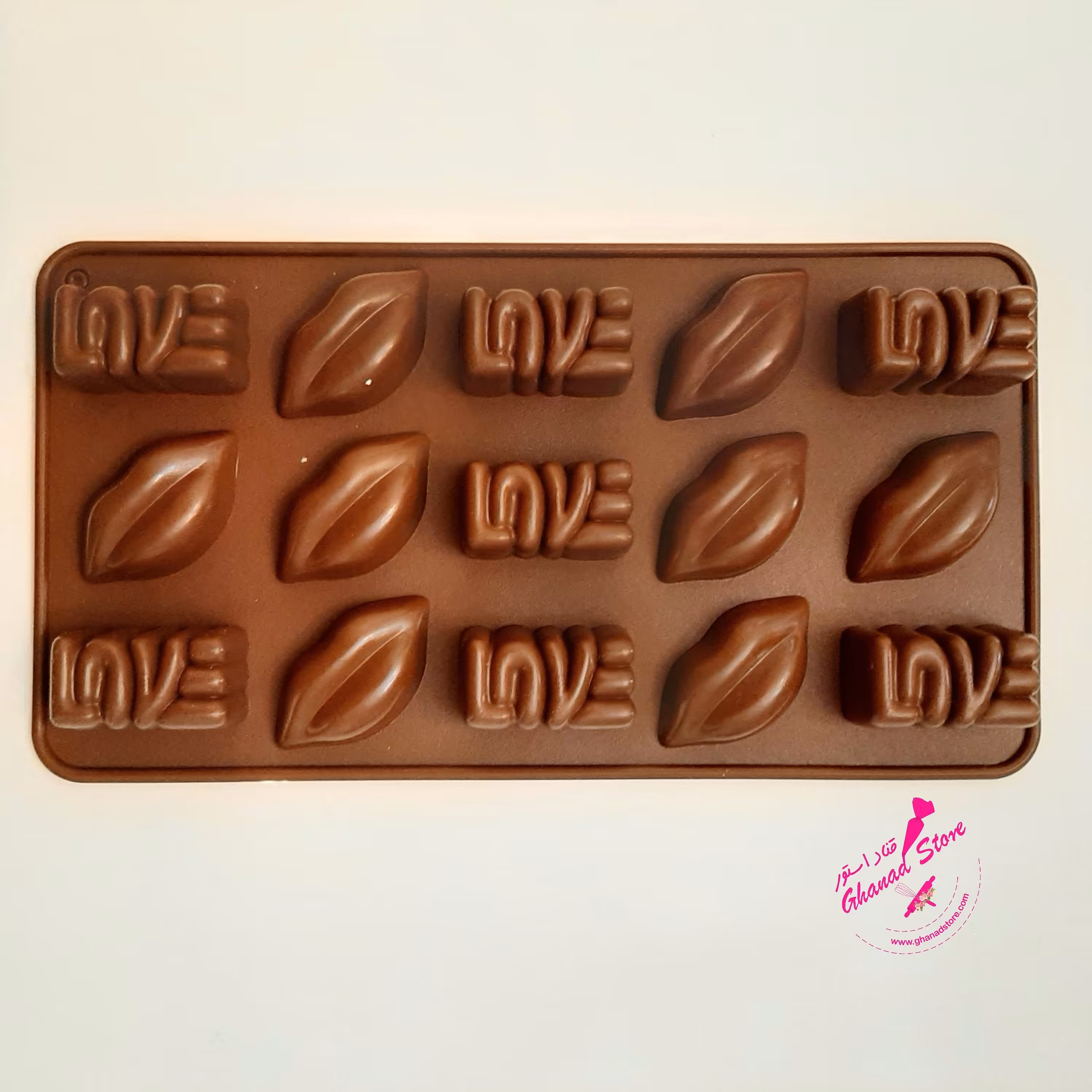 قالب پاستیل و شکلات طرح لاو  جنس سیلیکونی 