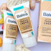 بی بی کرم مراقبتی باله آ حاوی spf15 وحجم 50mil