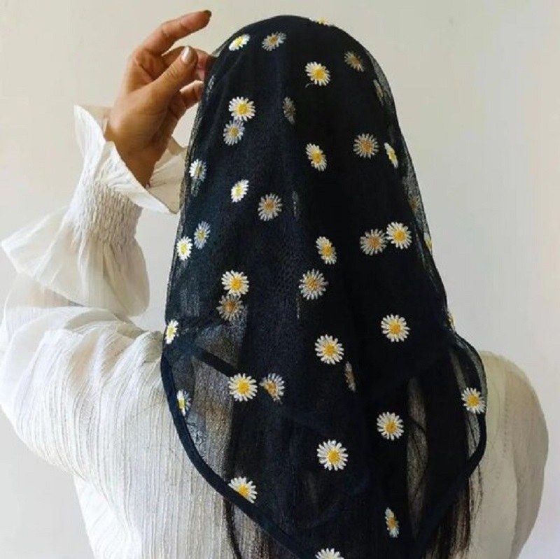 روسری  مینی اسکارف بابونه مشکی