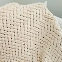 پتو نوزاد سایز 90 در 90   با کاموا ترک بافته شده 
