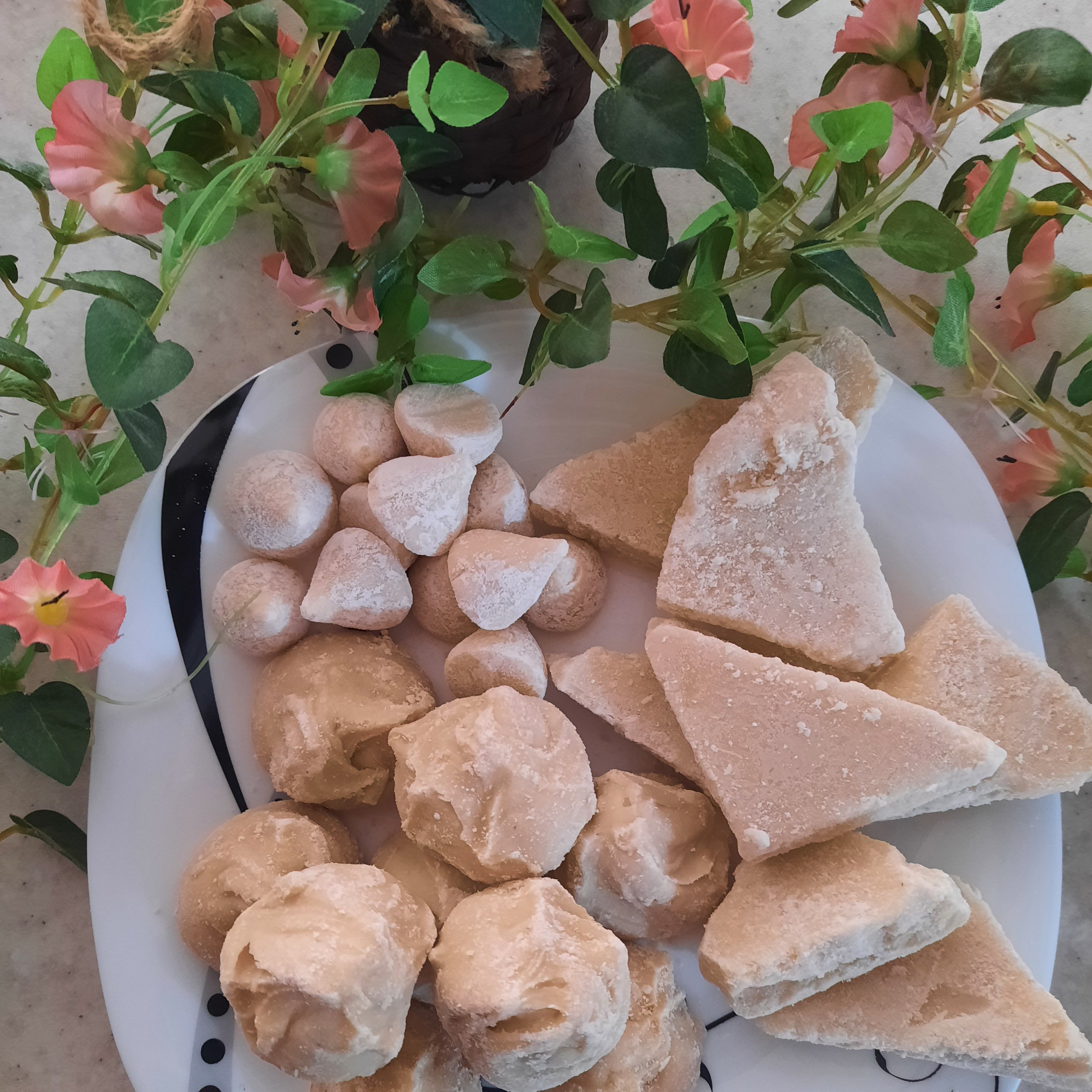 کشک نرم محلی گوسفندی(800گرم) با کلسیم بالا و تازه