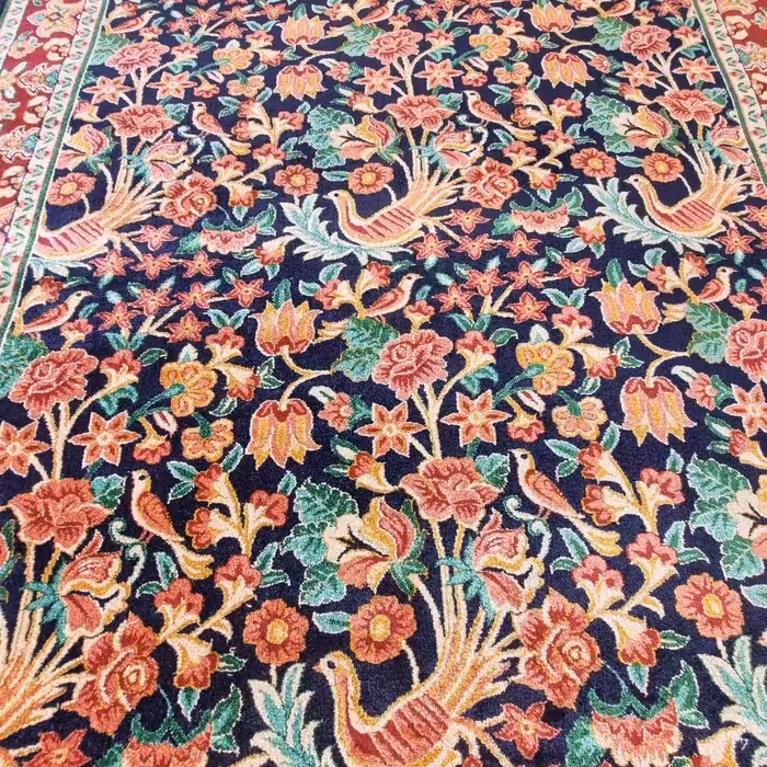 فرش پاتریس  فرش گلیم بختیاری 400شانه طرح ققنوس سر مه ای کناره یک در یک ونیم متری