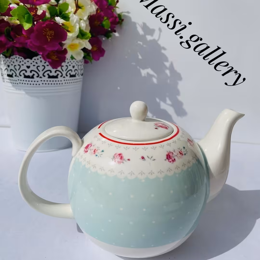 قوری آنجلا ابی