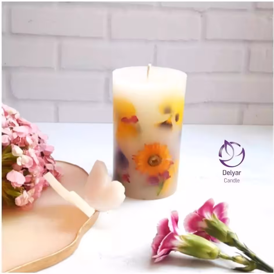 شمع استوانه کریستالی با تزئین گلهای خشک