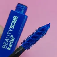 ریمل کاریته karite رنگ آبی مدلBEAUTY BOMB بسیار تازه و پرمواد با غلظت رنگ و پیگمنت بالا  حجم 15 میل انقضا 2026.5