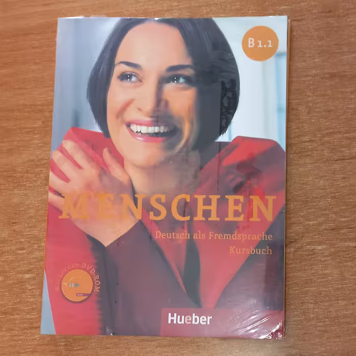 کتاب زبان آلمانی منشن Menschen  B1.1 به همراه کتاب کار و cd