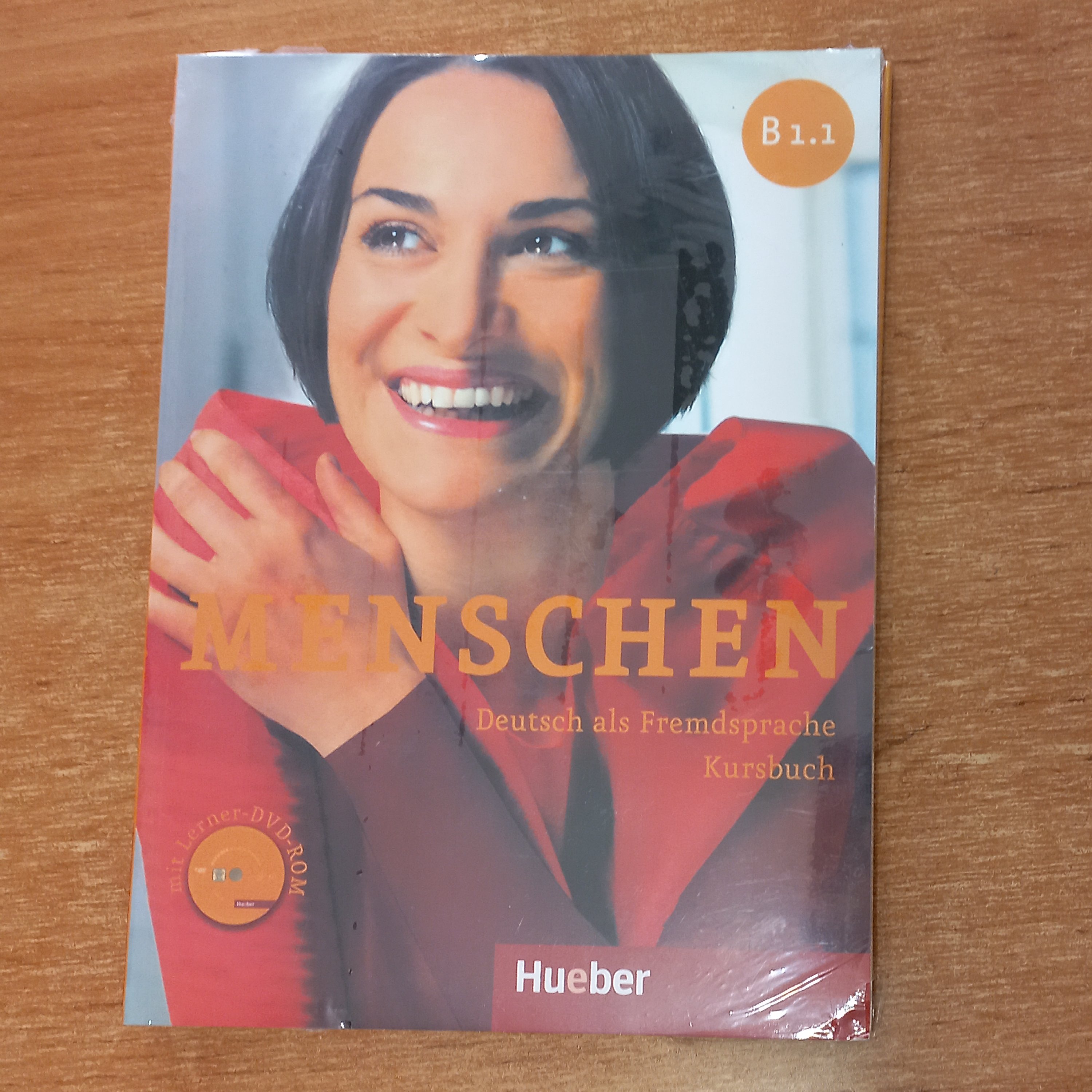 کتاب زبان آلمانی منشن Menschen  B11 به همراه کتاب کار و cd