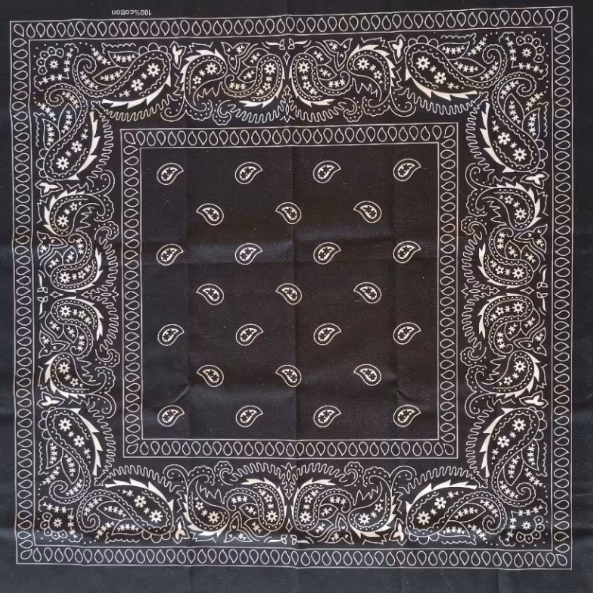 دسمال سر وگردن