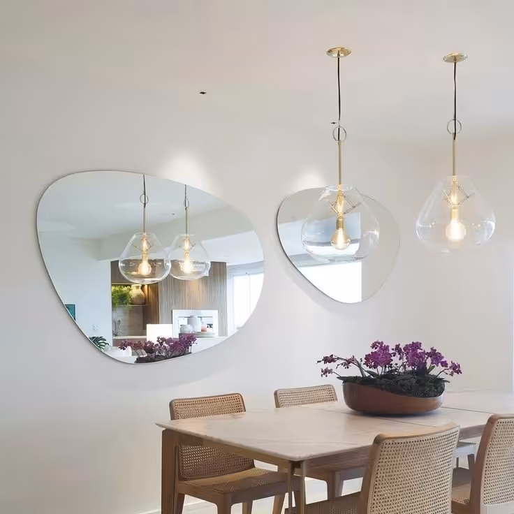 آینه نامتقارن (پس کرایه)