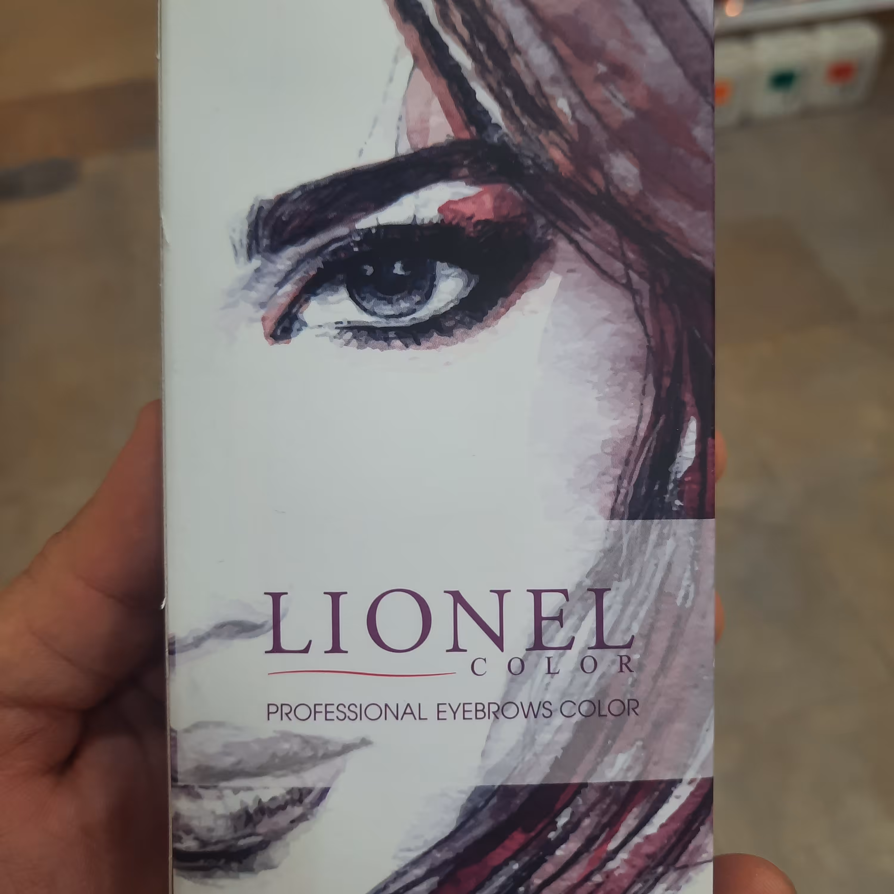 کیت رنگ ابرو لیونل lionel شماره ln8 نسکافه ای روشن