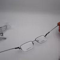 فریم عینک طبی تیتیانیوم 100 درصد .باکیفیت درجه 1.
