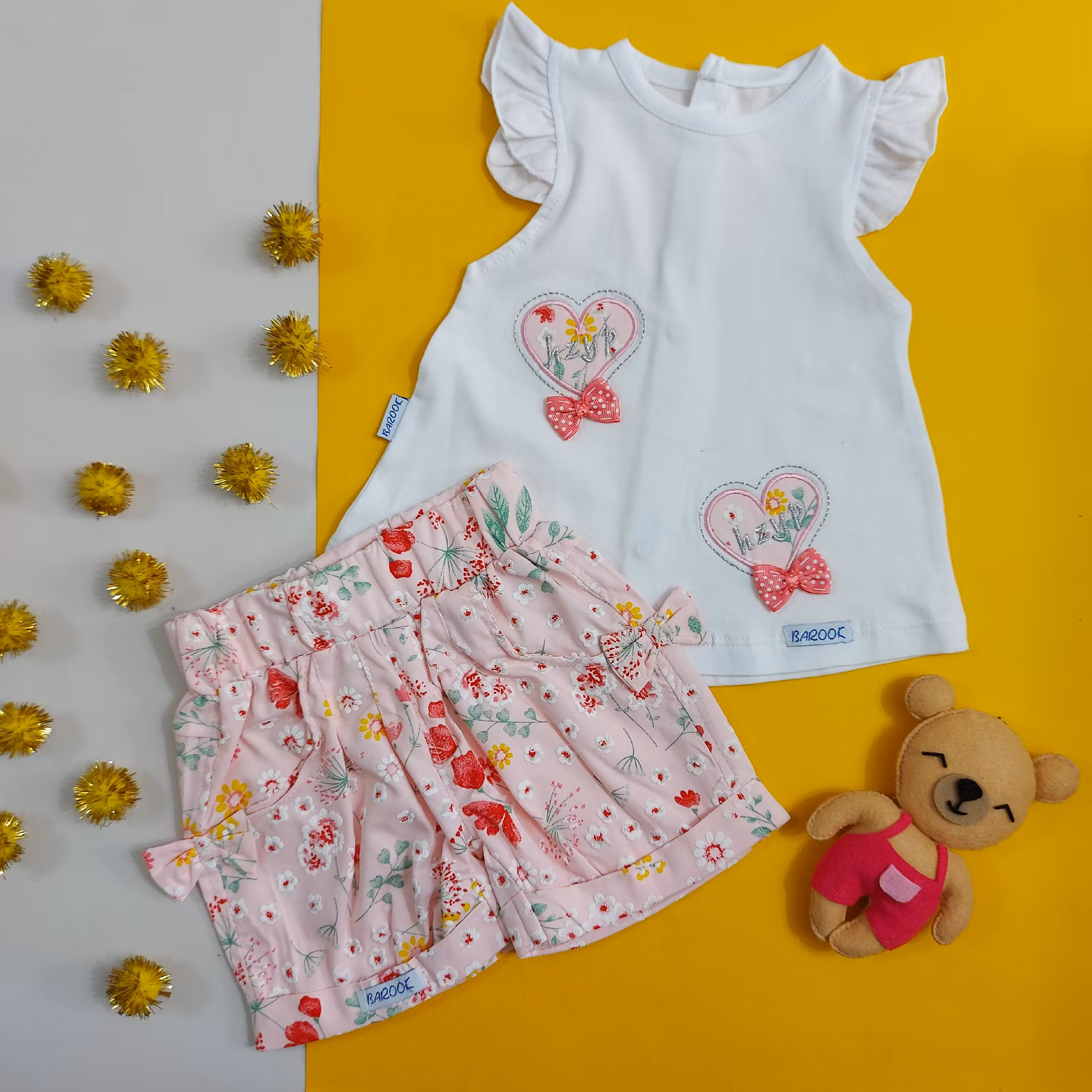 تاپ و شلوارک مناسب 6 تا 12 ماه 