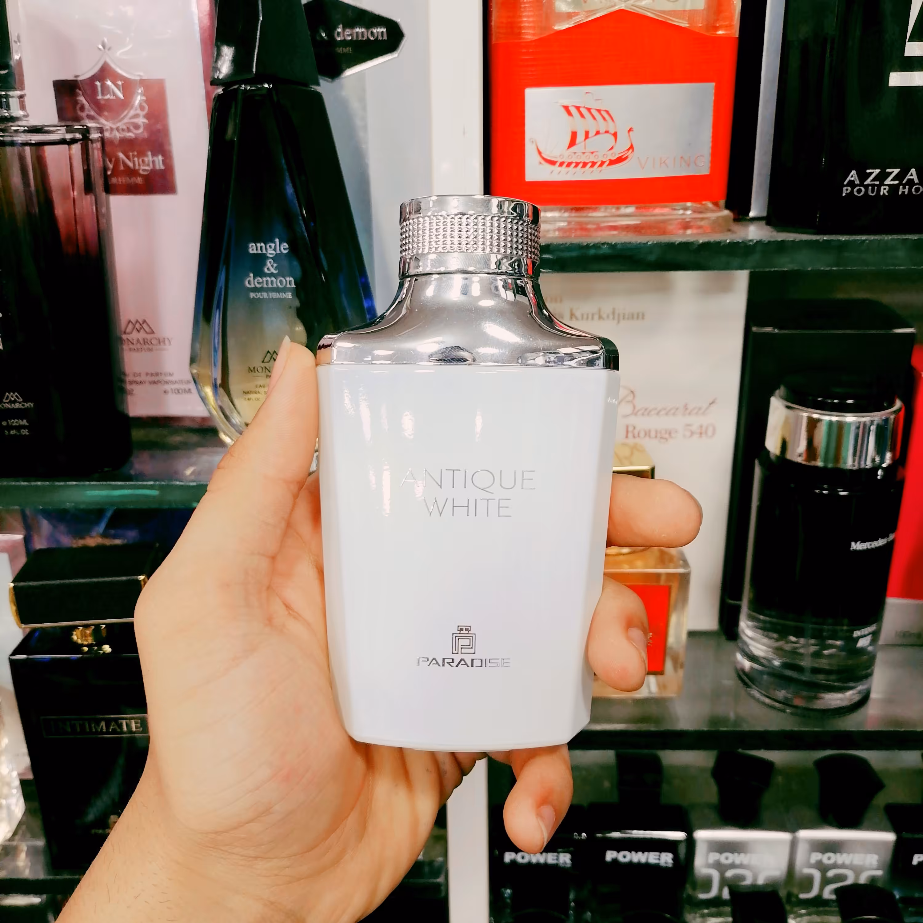 عطر ادکلن لالیک وایت،لالیک،لالیک سفید،لالیک اسپورت  