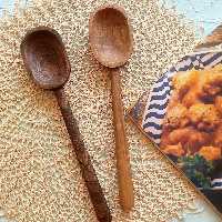 قاشق چوبی دستساز بارلی ویژه جهیزیه عروس 26 سانتی چوب گردو کد bar0170