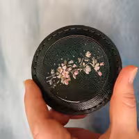  آینه چرم طبیعی سبز پتینه نقاشی شده با رنگ ثابت 