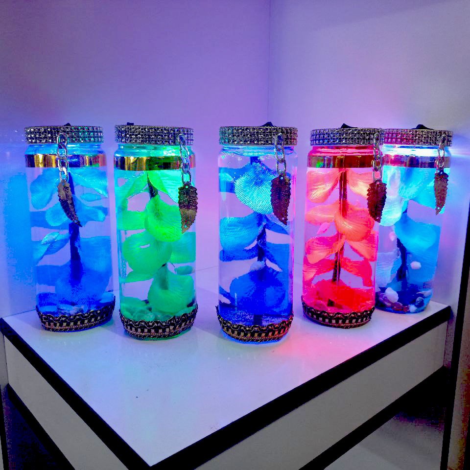 چراغ دکوری و کادویی رنگ سبز