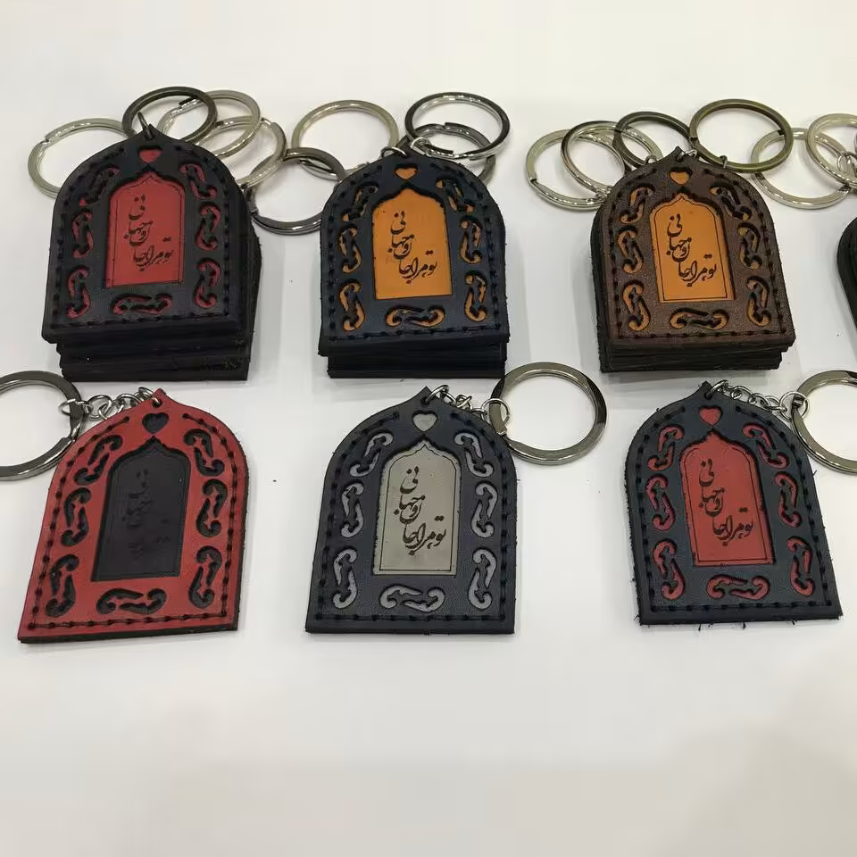 دسته کلید دوخته شده با چرم طبیعی گاوی ممتاز