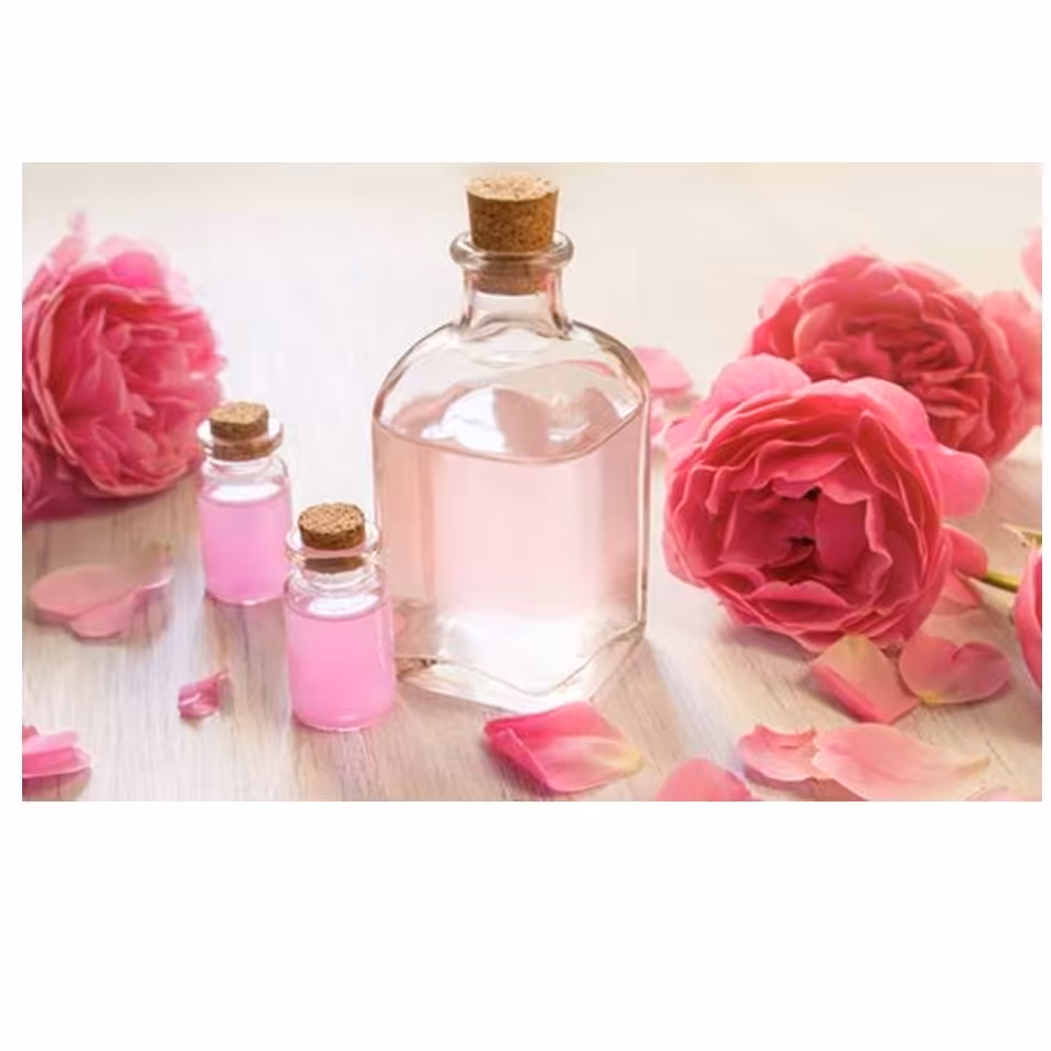 گلاب سنگین درجه یک کاشان در گالن های 20 لیتری 