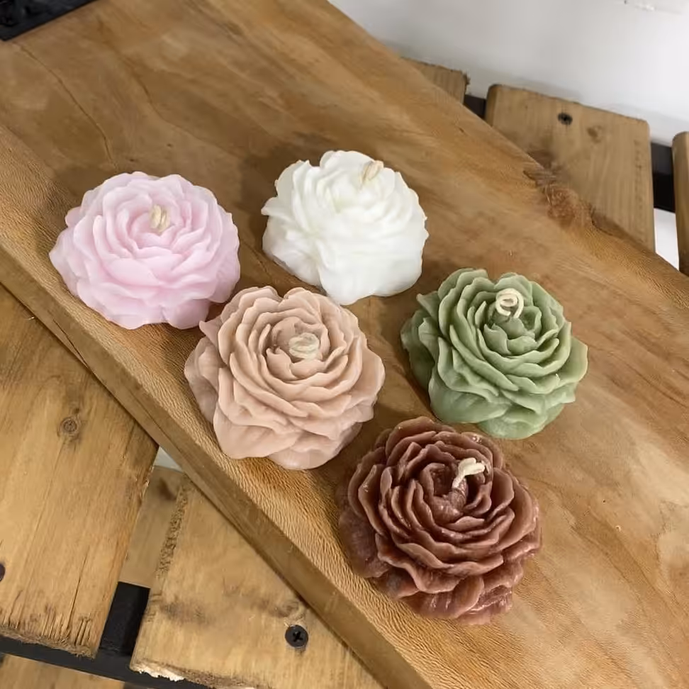 شمع گل آلاله مناسب دکوری وگیفت وهدیه