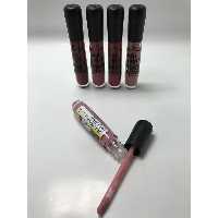 رژلب مایع 01 فوق العاده مات اسنس - essence