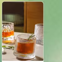 لیوان لیندو چرخشی