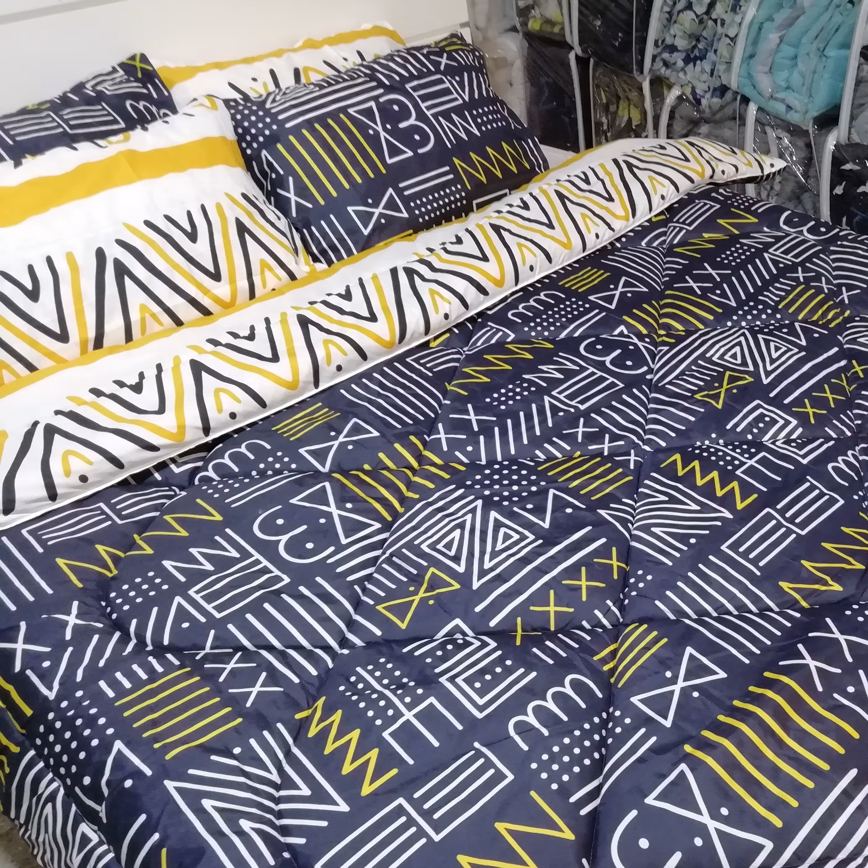 روتختی و لحاف روتختی دونفره 6 تکه دورویه طرح های فانتزی کد  01