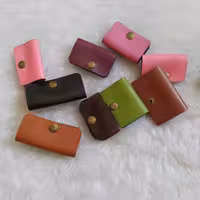 جای هندزفری و کابل