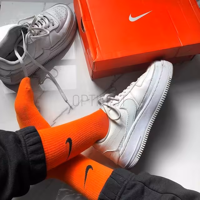 جوراب نایکی نارنجی