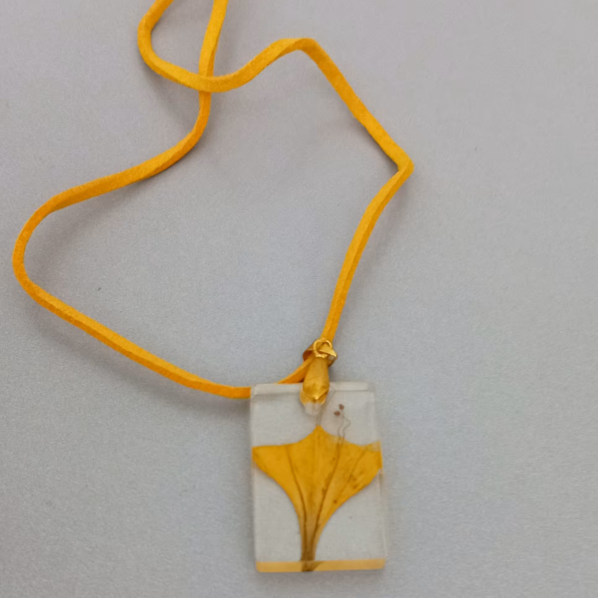 گردنبند گل شاه عباسی