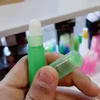 عطر هوگو انرژی خالص غلتکی