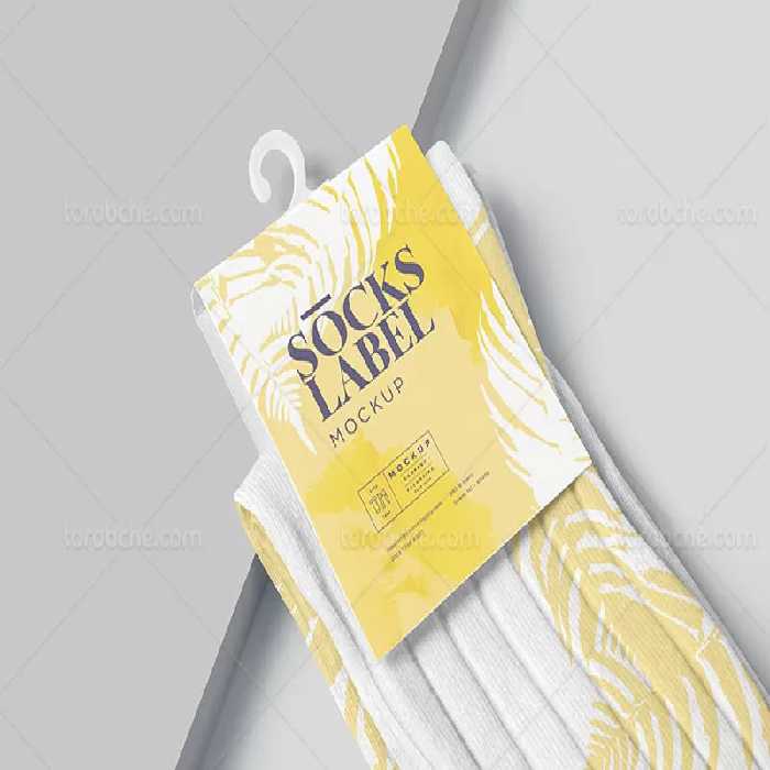 موکاپ لیبل و بدنه جوراب | گرافیک با طعم تربچه
