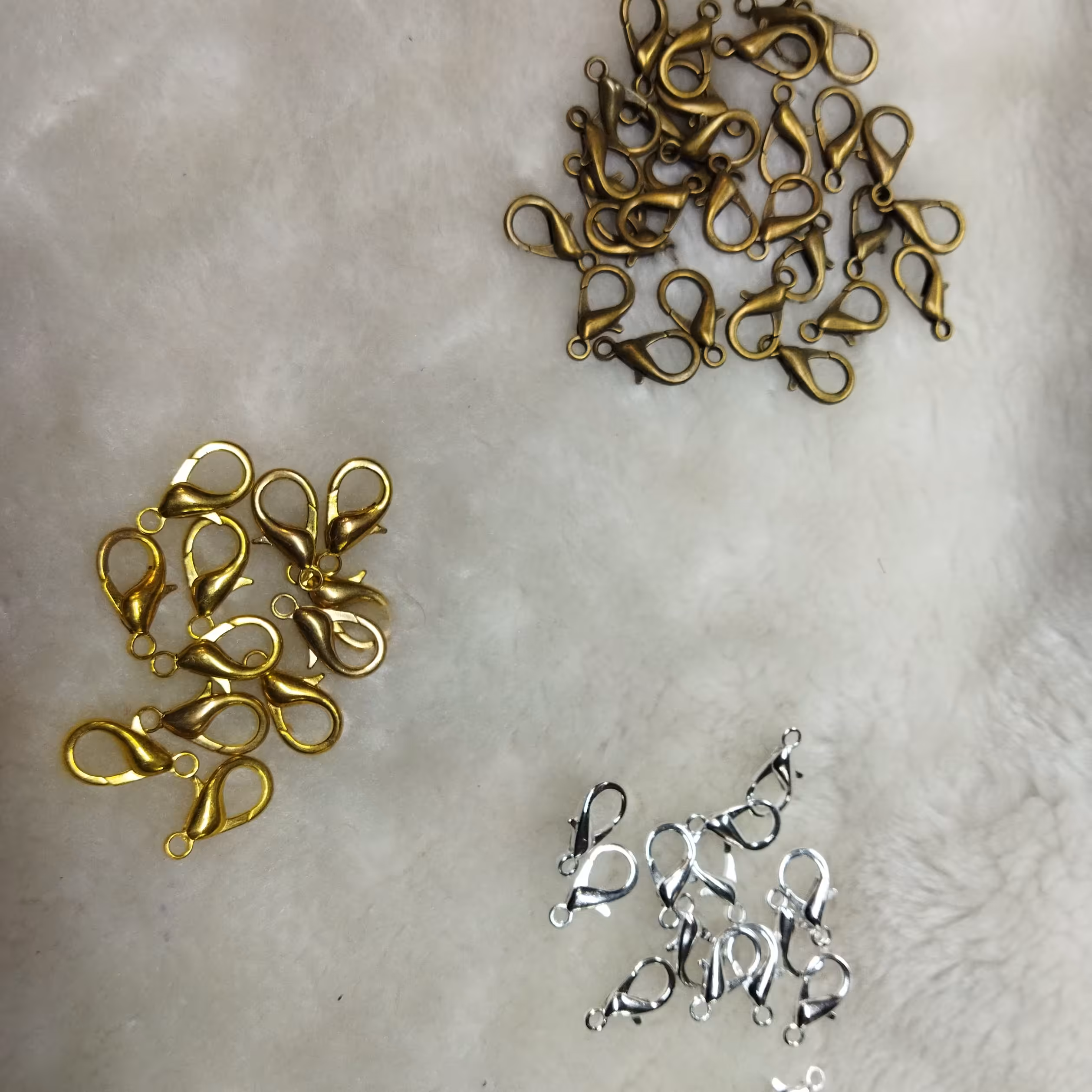 قفل طوطی یک جفت