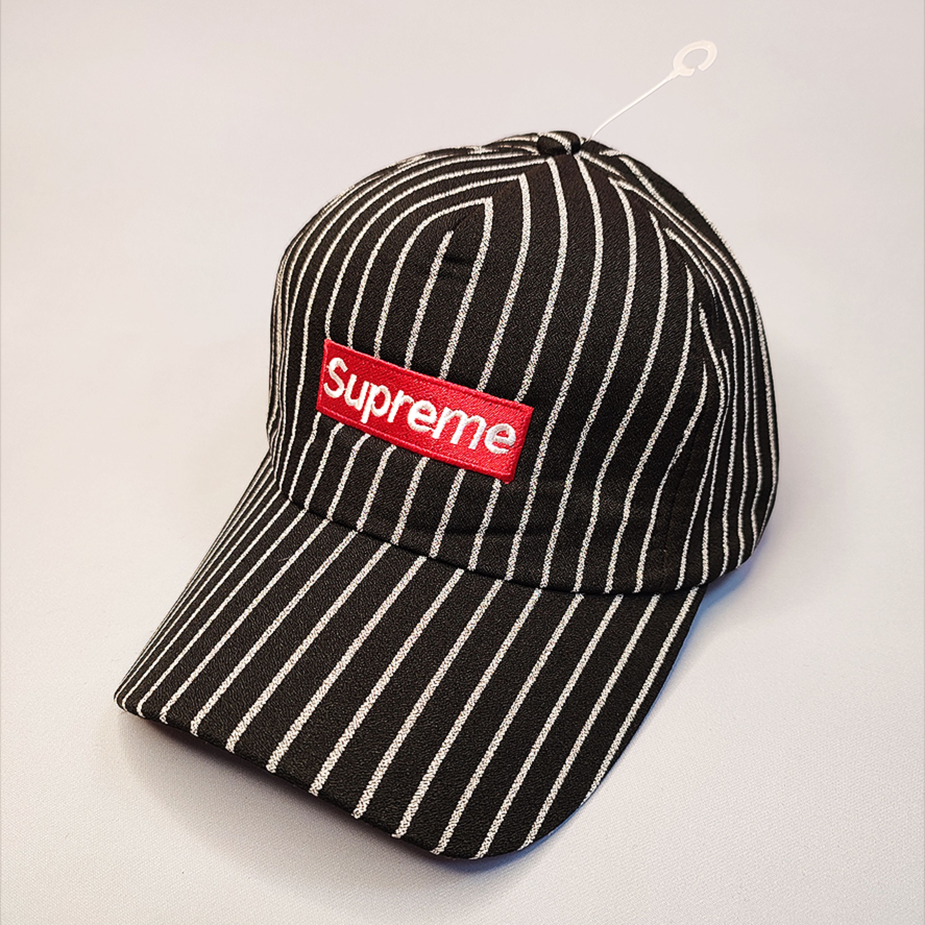 کلاه راه راه کتان طرح Supreme کد 7644