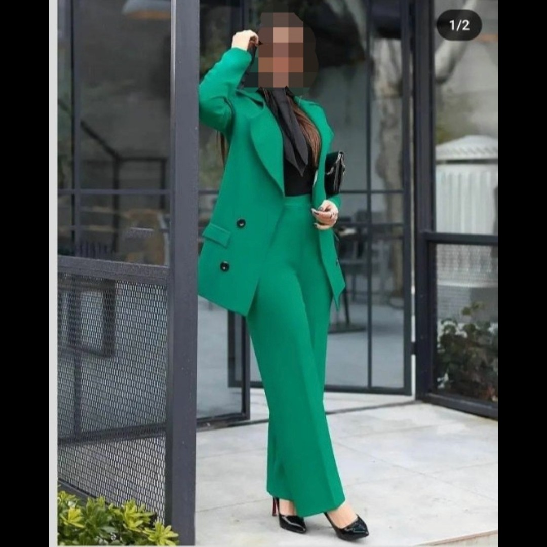 کت شلوار مازراتی جنس درجه یک تنخور فوق العاده شیک و جذاب