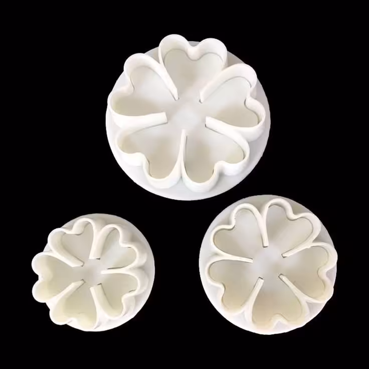 کاتر فشاری شیرینی پزی مدل پنج قلب مجموعه 3 عددی

