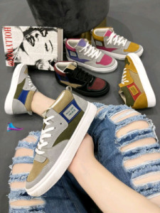 کتانی زنانه. قیمت عالی