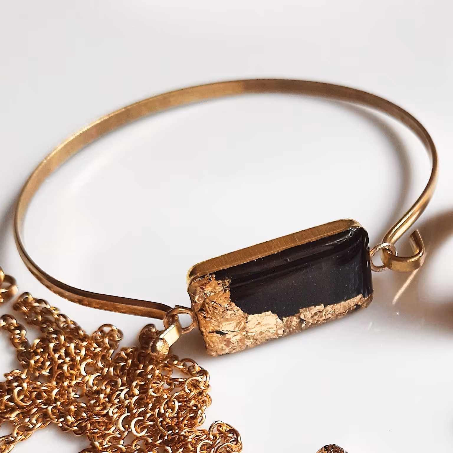 دستبند مشکی مستطیل طرح ماه بدلیجات زیورآلات دستساز